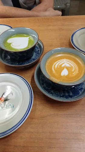 Comentarii opinii despre Lou Shang 楼上