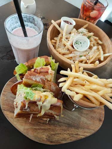 Twenty Eight Cafe - Hospitality and gastronomy