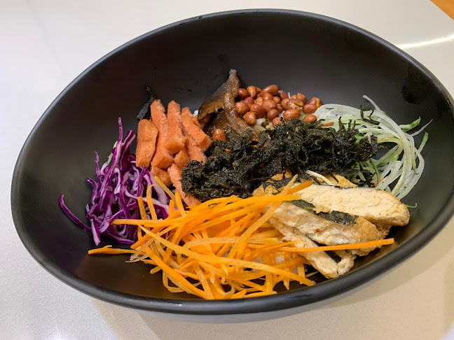 Comentarii opinii despre Red Apple Veggie Cafe