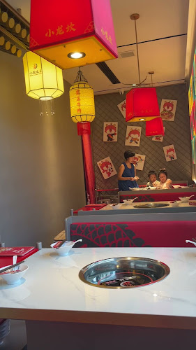 Opinii despre 小龙坎 Xiao Long Kan Hotpot (Westgate) în Singapore - Hospitality and gastronomy