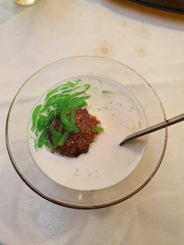 Comentarii opinii despre Straits Chinese Nonya Restaurant 土生坊正宗娘惹餐馆 (1953)