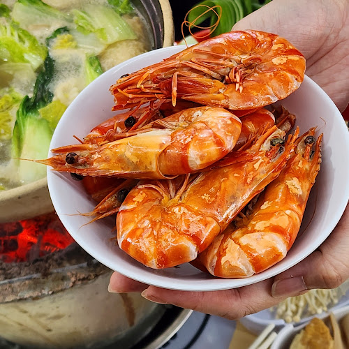 Opinii despre Steamboat Charcoal Claypot Prawn @Toa Payoh în Singapore - Hospitality and gastronomy