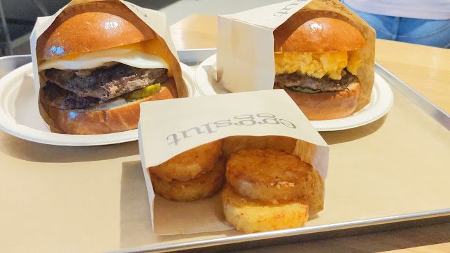 Opinii despre Eggslut Scotts Square în Singapore - Hospitality and gastronomy