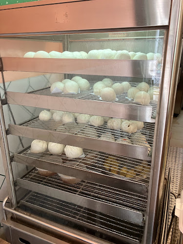 Chin Sin Huan 振新园 - Hospitality and gastronomy