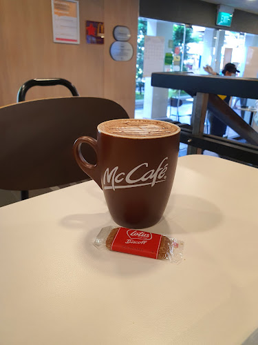 McDonald's Bukit Batok - Hospitality and gastronomy
