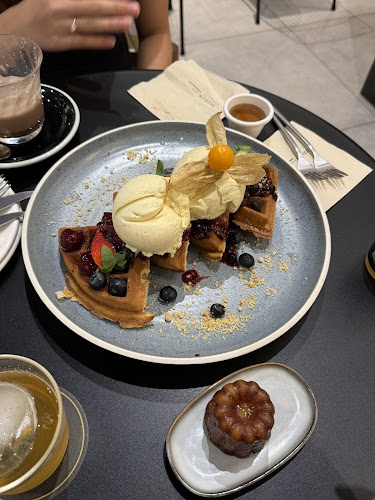 Pazzion Café - Singapore