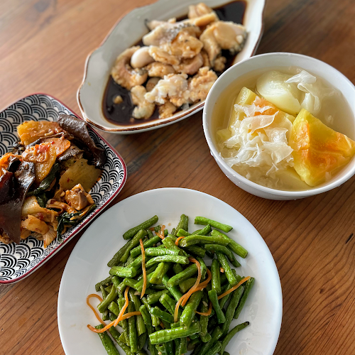 FattyDaddyFattyMummy Pte Ltd - Healthy Tingkat Delivery In Singapore - Singapore