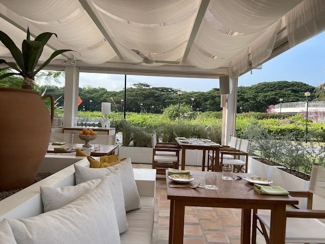 Opinii despre Fico în Singapore - Hospitality and gastronomy