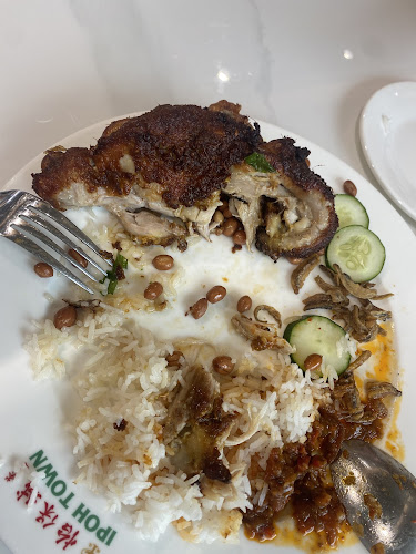 78 Airport Blvd., #B1 - 299, Singapore 819666