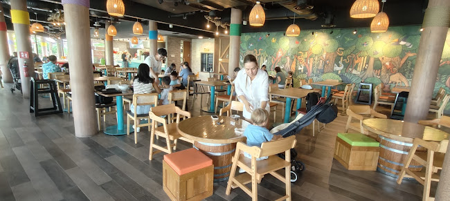 Kidzworld Café - Singapore