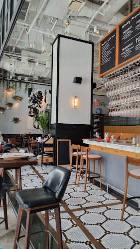 28 Wilkie Rd, #01-02,03,04, Singapore 228051