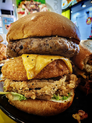 Opinii despre Flips N Dips (Paya Lebar) în Singapore - Hospitality and gastronomy