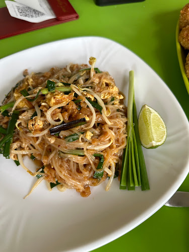 Chok Dee Authentic Thai Cuisine - Hospitality and gastronomy