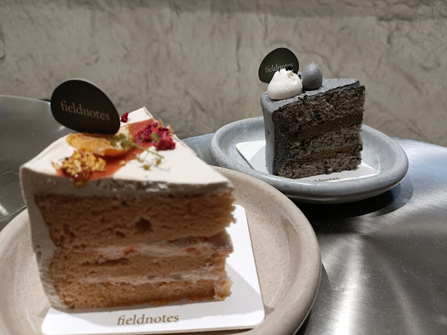 Comentarii opinii despre Fieldnotes, Neil Road