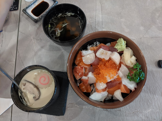 Kozen Sushi Bar & Restaurant