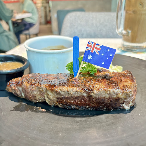 iSTEAKS @ Star Vista - Singapore