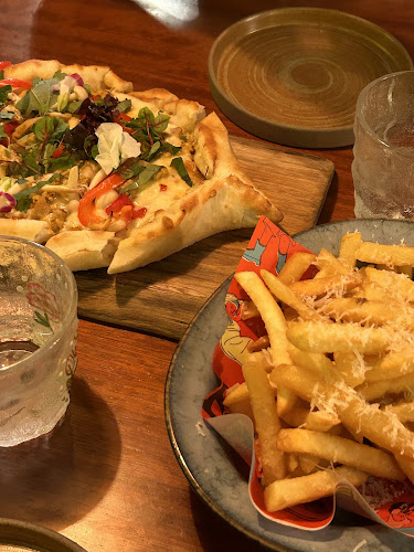 15 Crane Rd, Singapore 429360