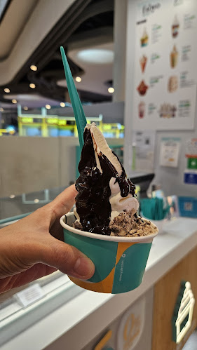 Yolé Bugis+ - Hospitality and gastronomy