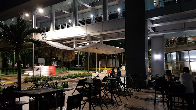 Harry's HarbourFront - Hospitality and gastronomy