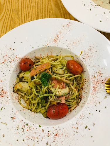 So Green - Singapore