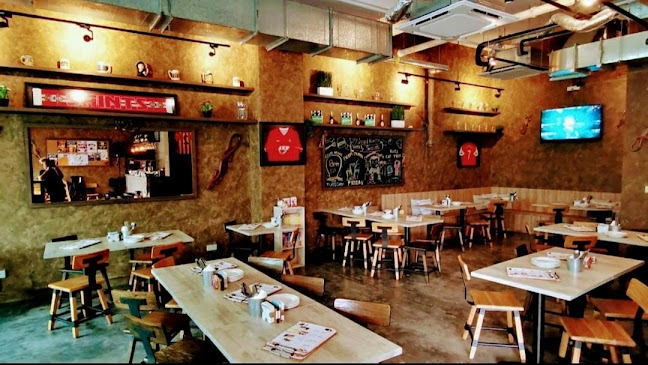 Lazy Lizard - NEWest