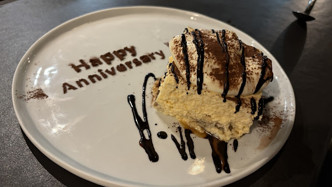 10 Jln Serene, #01-04 Serene Centre, Singapore 258748