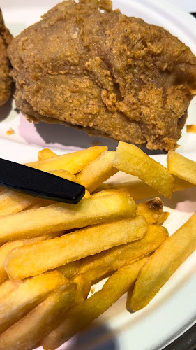 Comentarii opinii despre Arnold's Fried Chicken