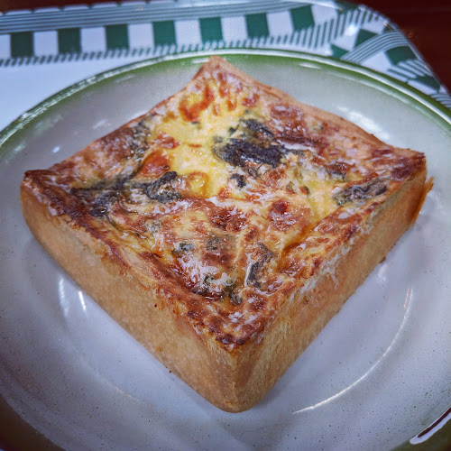 Tiong Bahru Bakery - Safari - Singapore