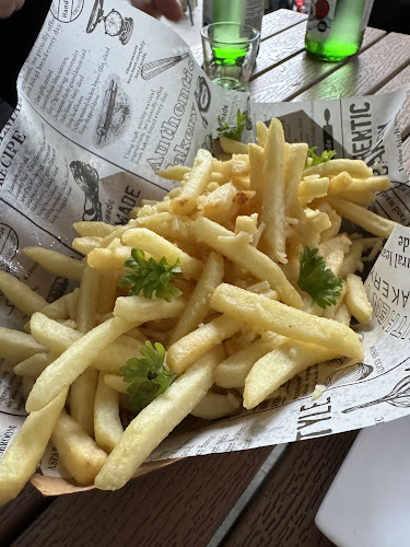 Comentarii opinii despre Wild Amber