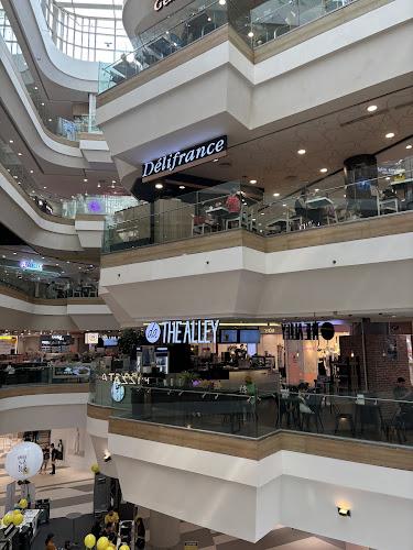 Comentarii opinii despre The Alley @ Tampines 1