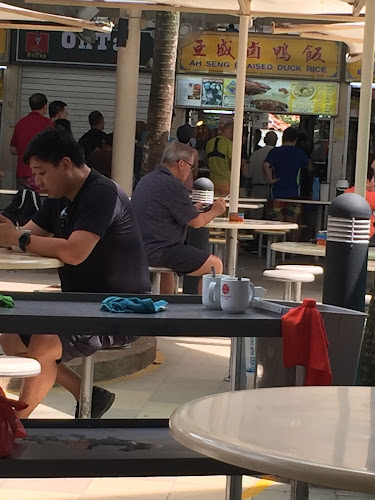 49A Serangoon Garden Way, #01-44 Garden Market and Food Centre, Singapore 555945