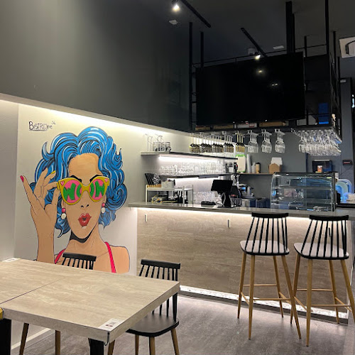 Comentarii opinii despre BistrOne36 at Tyrwhitt