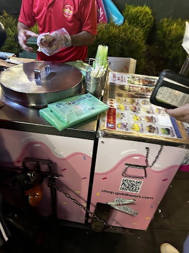 Opinii despre Old’s Uncle Ice Cream Stand by Walls în Singapore - Hospitality and gastronomy