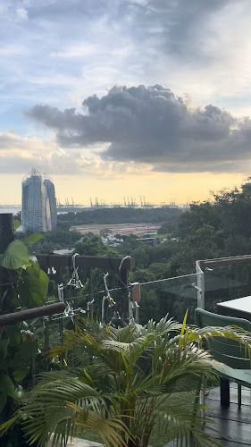 Arbora @ Mount Faber Peak - Singapore
