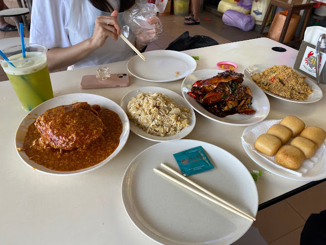 31 Heng Heng BBQ (Chilli Crab, Sambal Stingray) - Hospitality and gastronomy