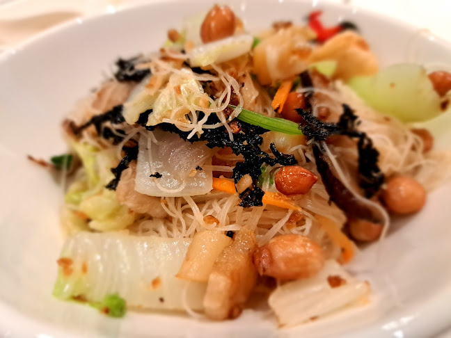 PUTIEN Kitchener Road