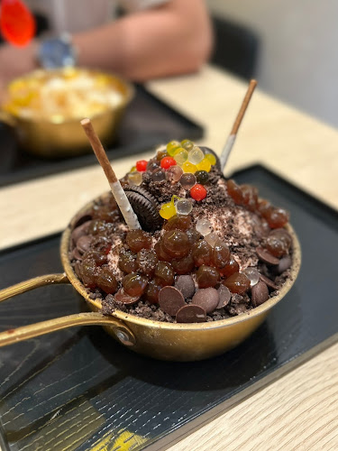 Cafe BomBom - Singapore