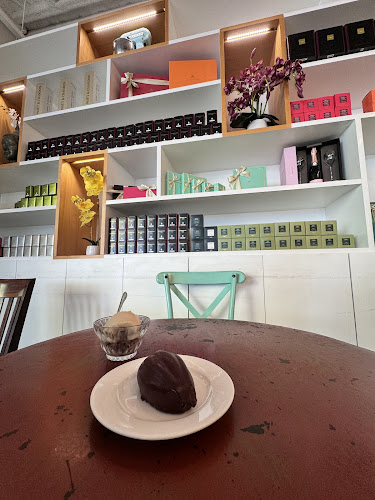 80 Mohamed Sultan Rd, #01-11, Singapore 239013