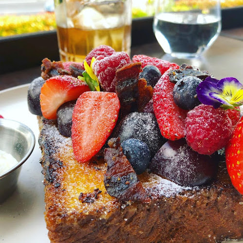 Paradise Pizza & Elixir Coffee and Wine - Holland