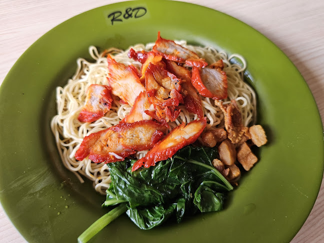 Opinii despre R & D în Singapore - Hospitality and gastronomy