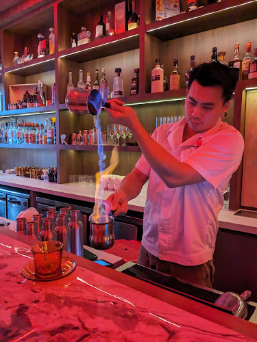 284 Lavender St., Singapore 338802