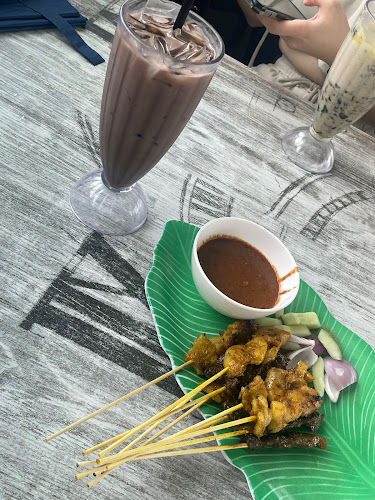 6A Admiralty Rd W, Singapore 757445