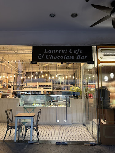 Comentarii opinii despre Laurent's Café & Chocolate Bar