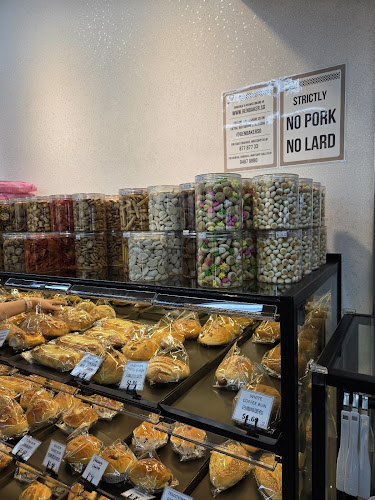 BEN BAKER - Hospitality and gastronomy