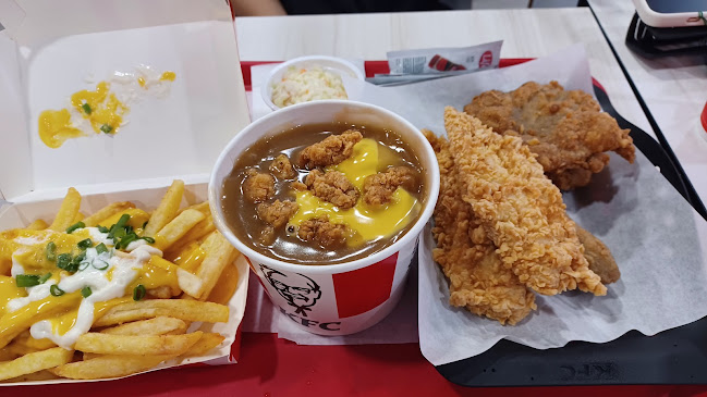 KFC ADMIRALTY - Hospitality and gastronomy