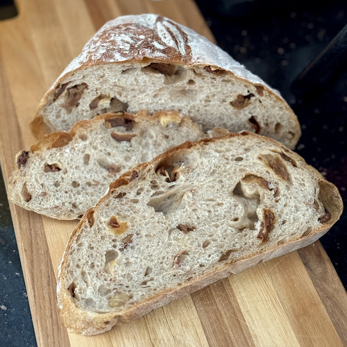 Wu Pao Chun - Hospitality and gastronomy