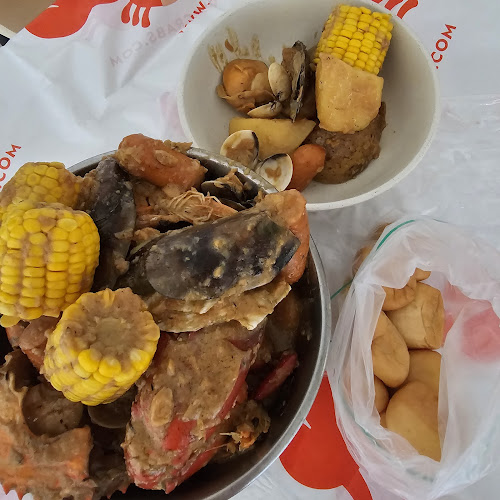 Crab Delivery Singapore by 8 Crabs