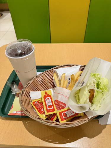 MOS Burger Toa Payoh HDB Hub - Singapore