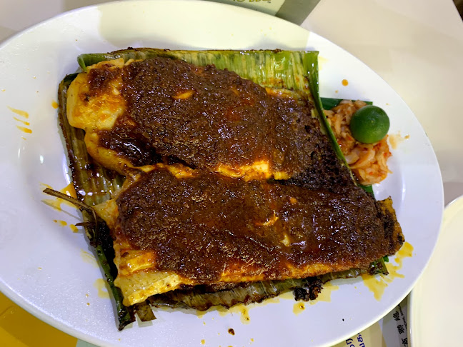 500 Clemenceau Ave N, #01-31 Food Centre, Singapore 229495