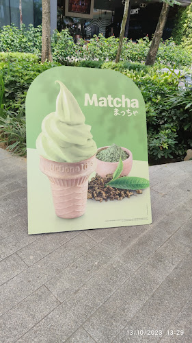 McDonald's JEM - Singapore